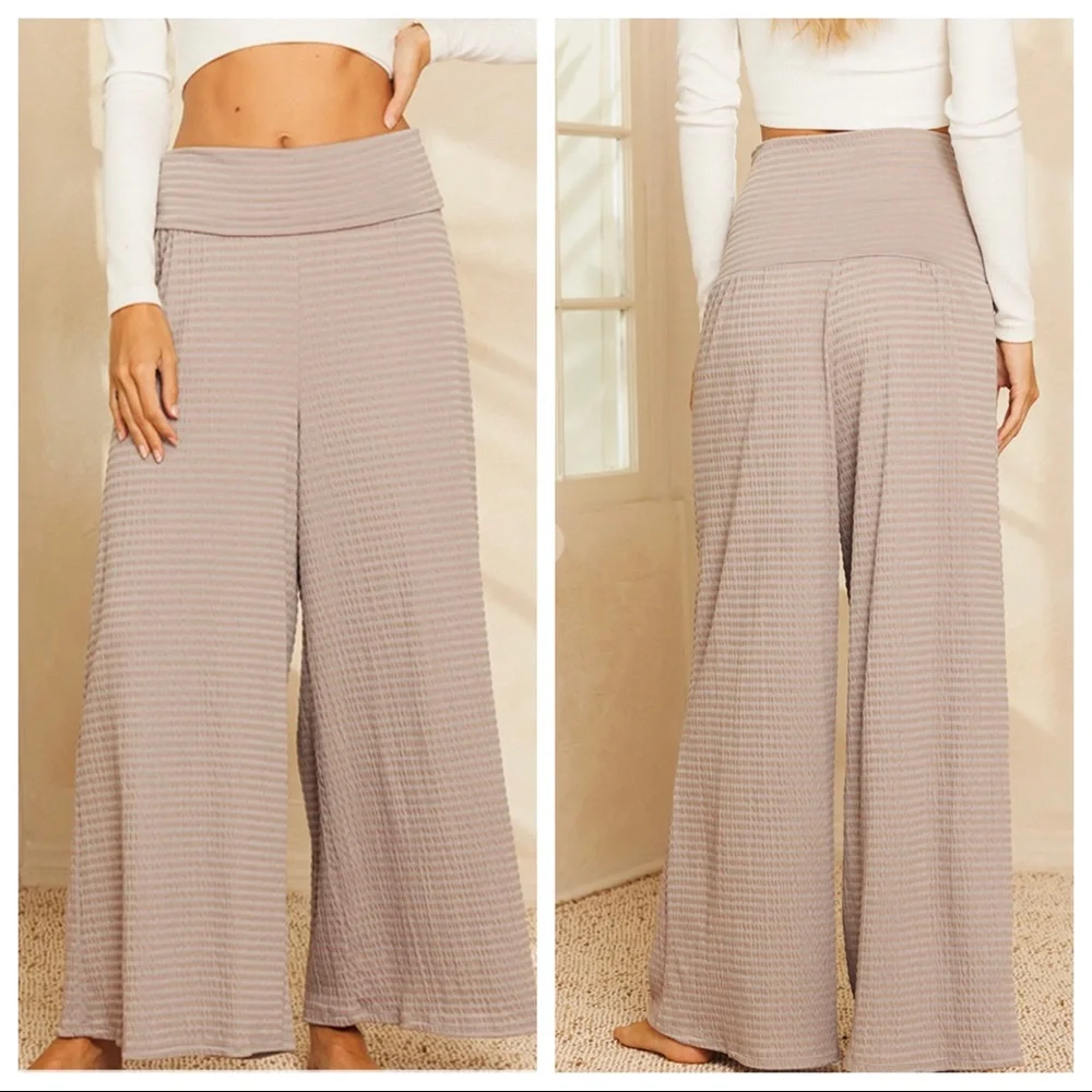 Boho Fabulous Textured fabric Wide Leg pants - Picture 2 of 6